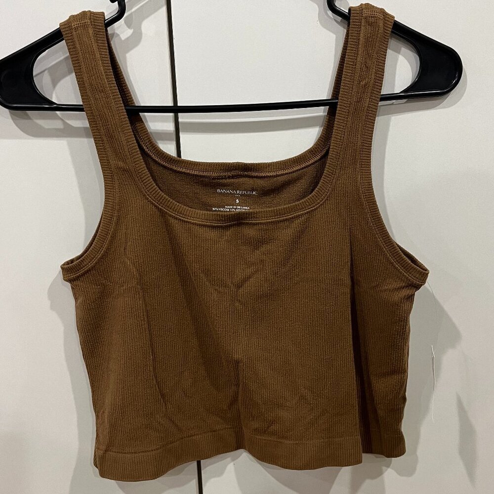 NWT Banana Republic Crop Tank Top